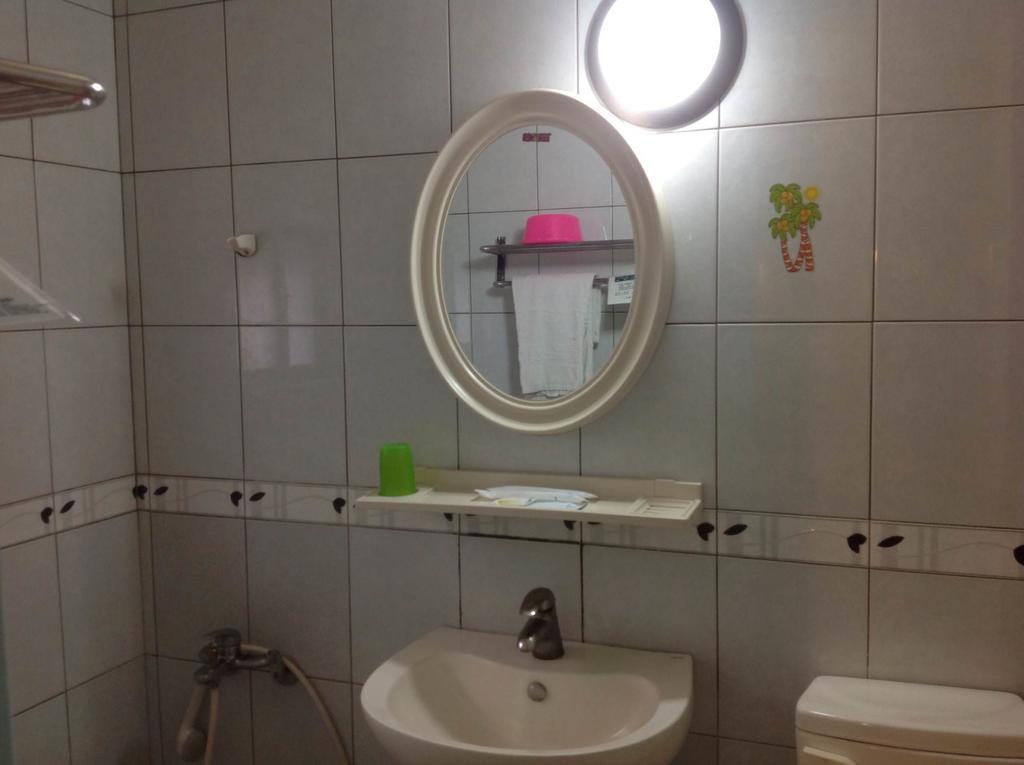 Reui Chung Hotel Гаосюн Номер фото